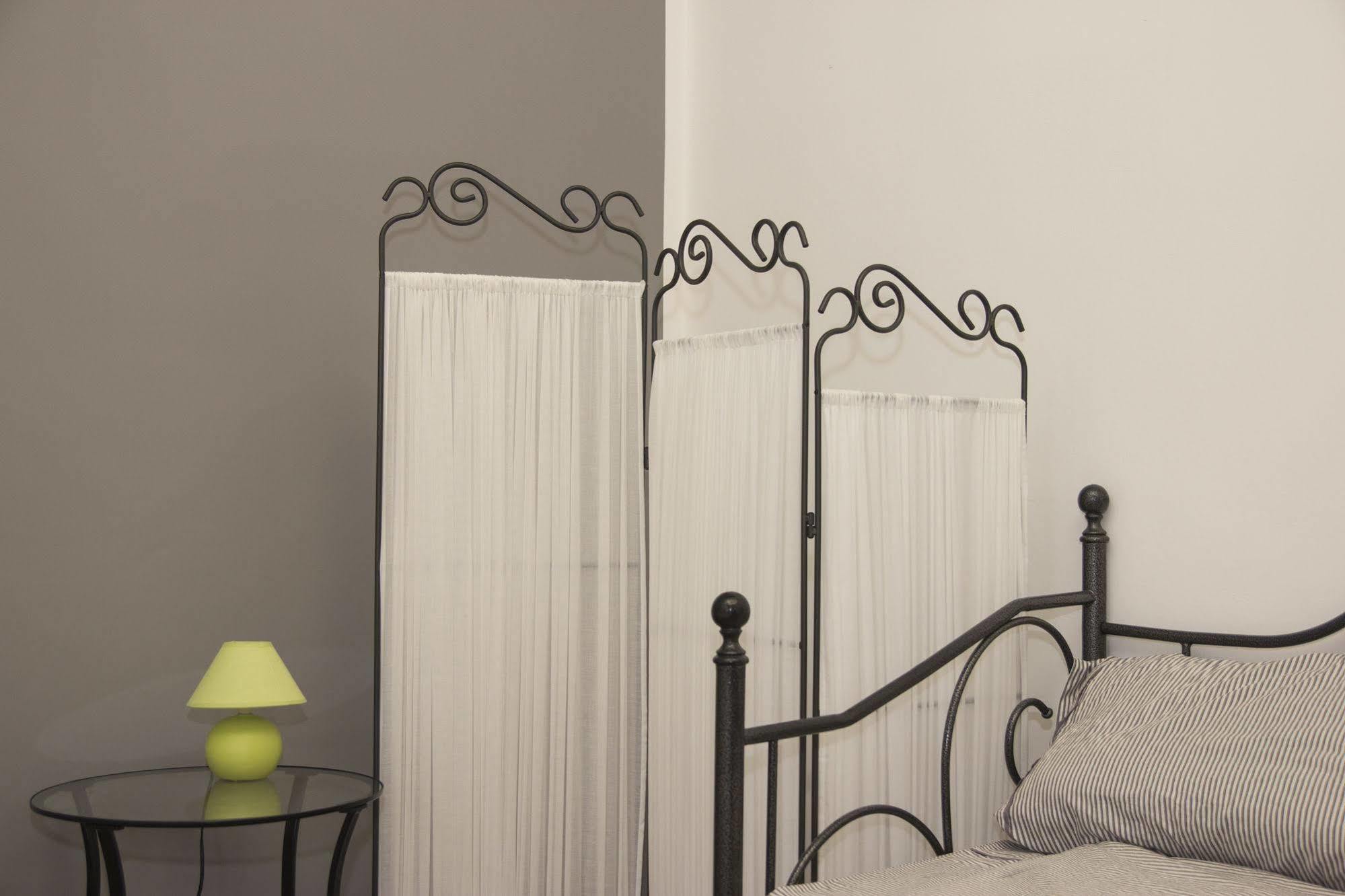 Bed and Breakfast Residenza Di Maggio Palermo Exterior foto